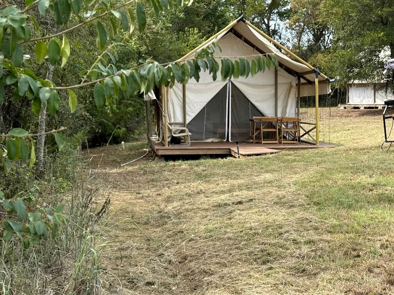 Relaxing Glamping Tent Retreat with Cozy Comforts Near Denison, Texas