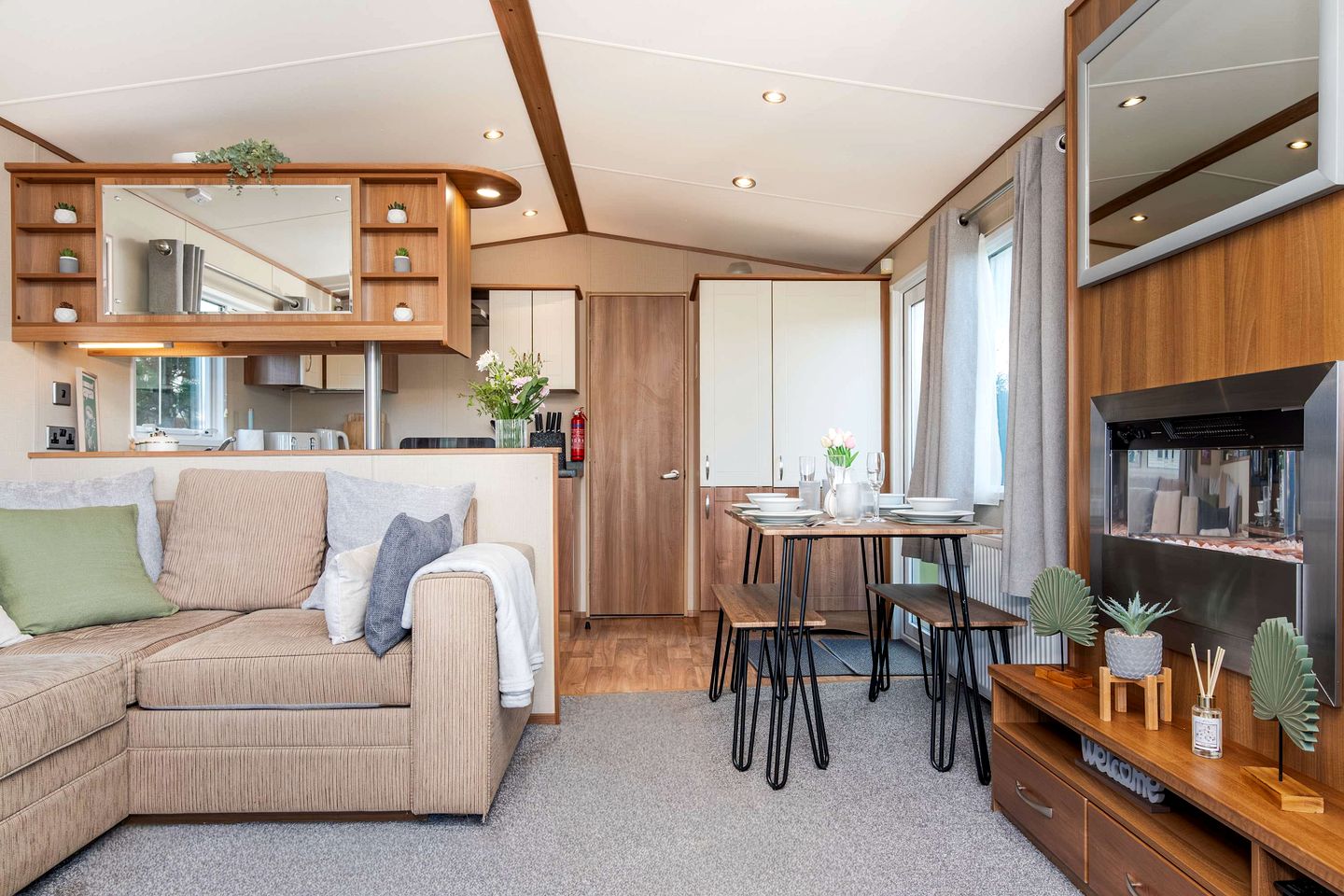 Relaxing Caravan Retreat with Family-Friendly Facilities in Scotland, United Kingdom