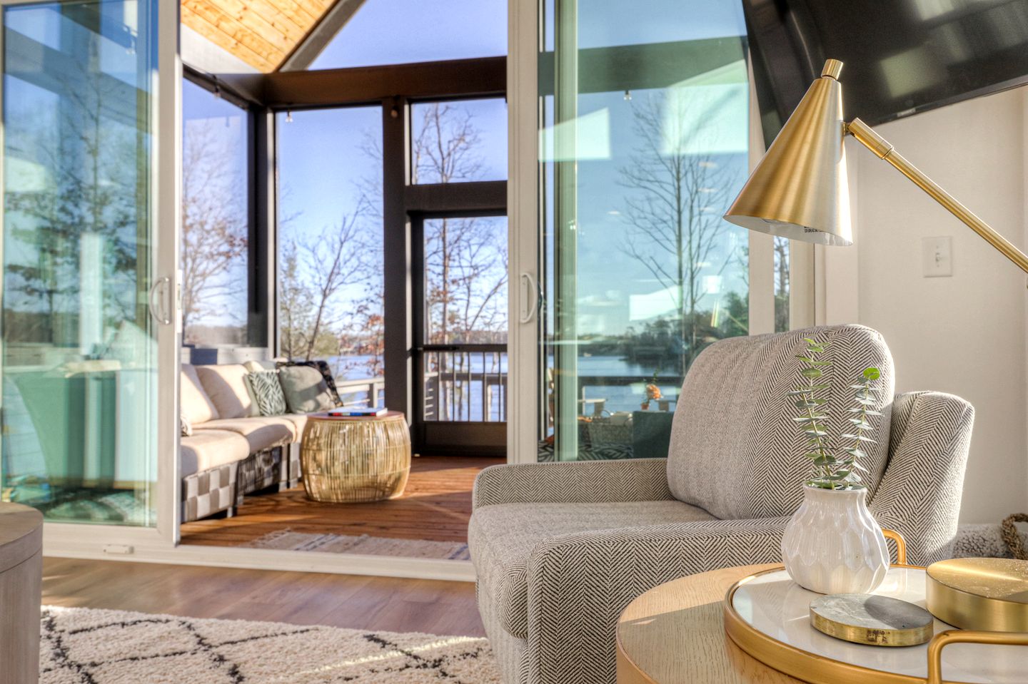 Beautiful Lakefront Cottage with Fire Pit in Tracy City, Tennessee
