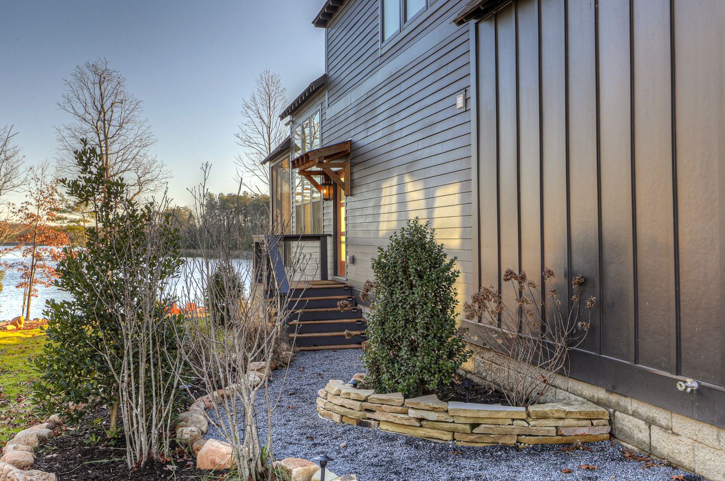 Beautiful Lakefront Cottage with Fire Pit in Tracy City, Tennessee