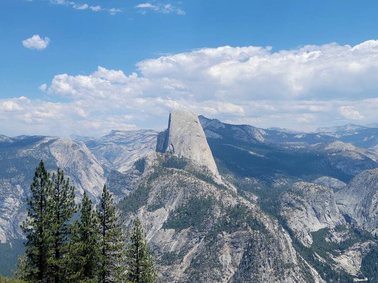 Mountain Family Cottage Ideal for Outdoor Adventures in Ohio
