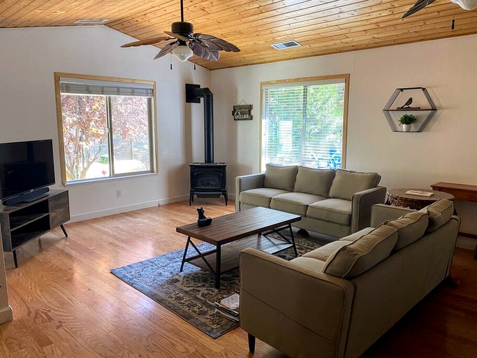 Vacation Rentals (United States of America, --, --)