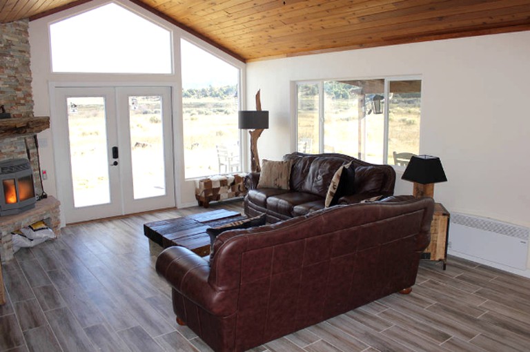 Utah Vacation Rental Management Sevier River Retreat, Cabins, Hatch