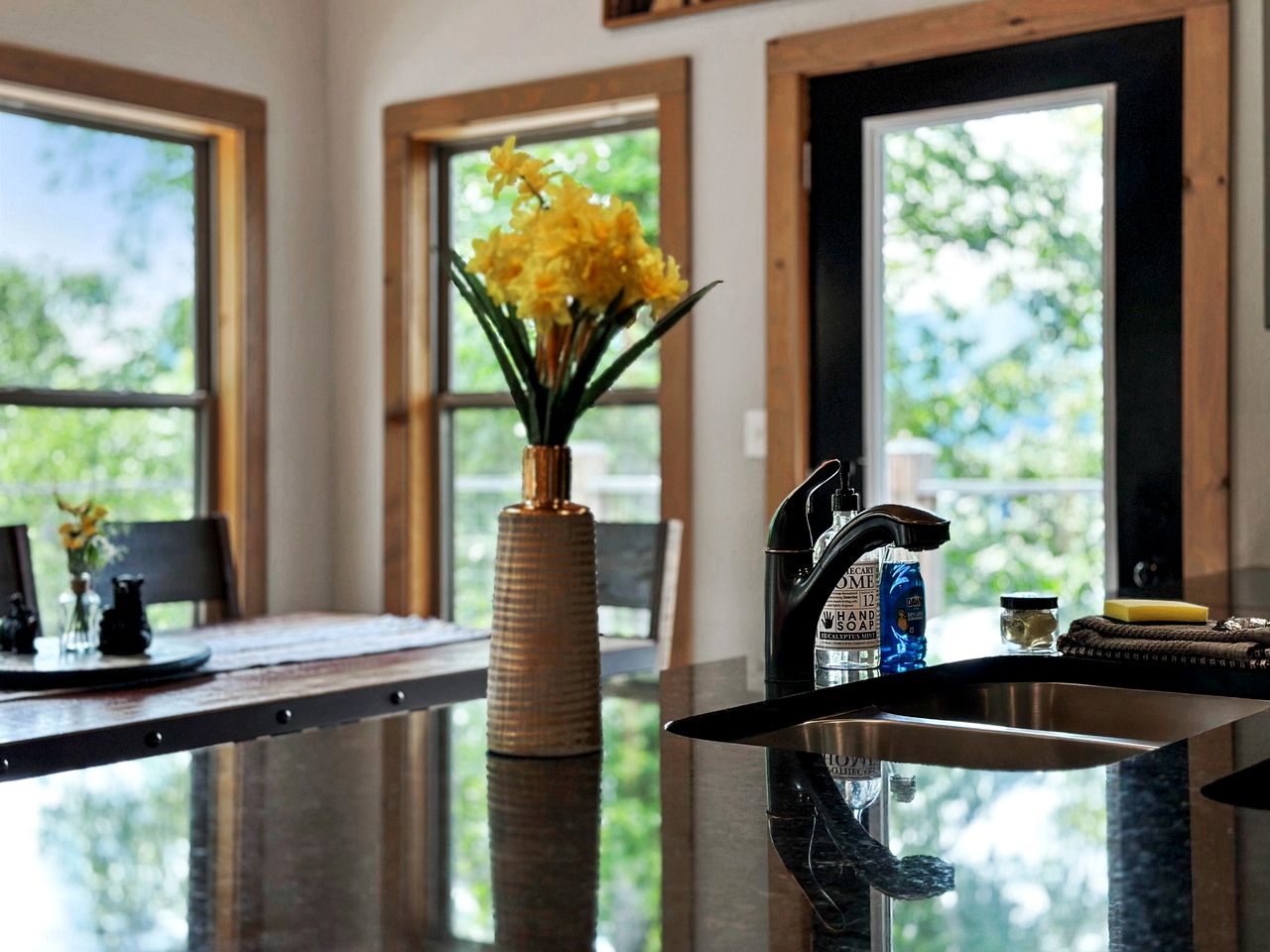 Gorgeous Cabin with Game Room & Hot Tub near Downtown Pigeon Forge, Tennessee