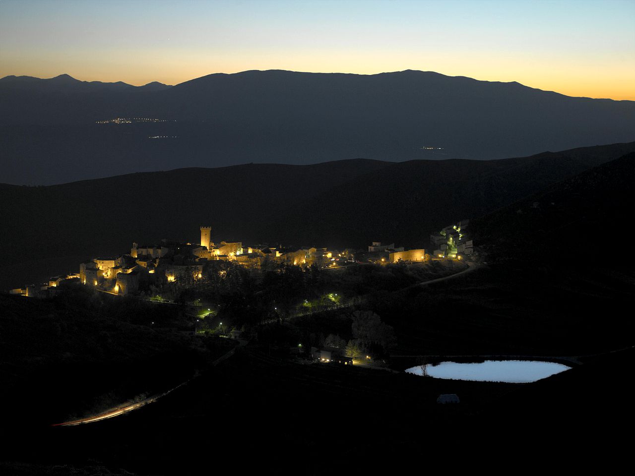 Deluxe Suite Rental Hidden in Medieval Village in Abruzzo Region, Italy
