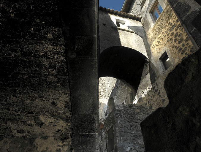 Nature Lodges (Santo Stefano di Sessanio, Abruzzo, Italy)