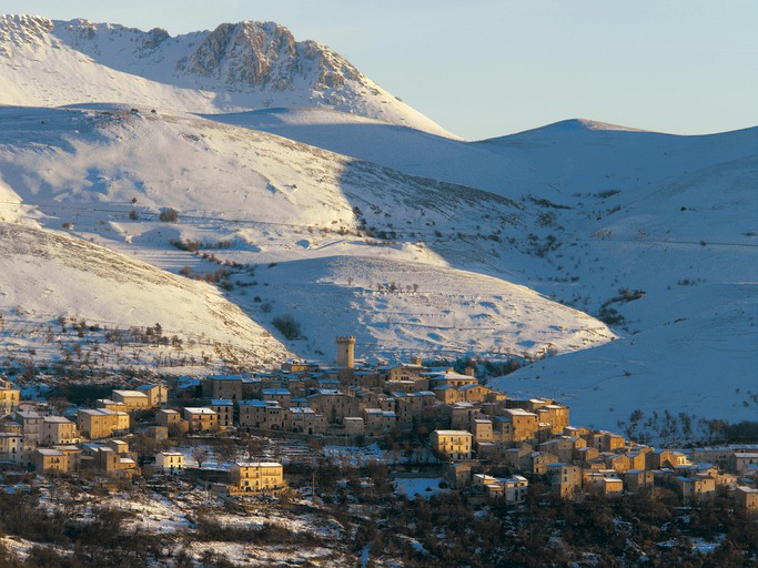 Nature Lodges (Santo Stefano di Sessanio, Abruzzo, Italy)