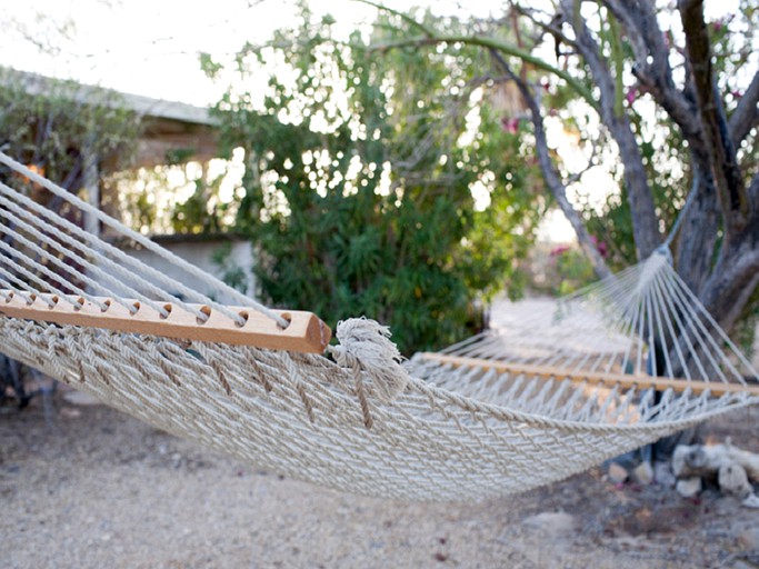 Cottages (Joshua Tree, California, United States)