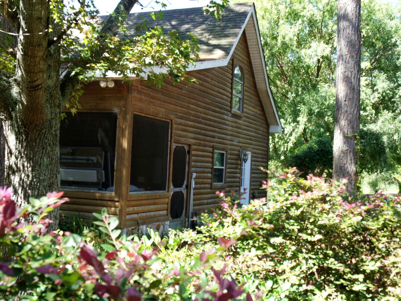 Cabins (Tifton, Georgia, United States)