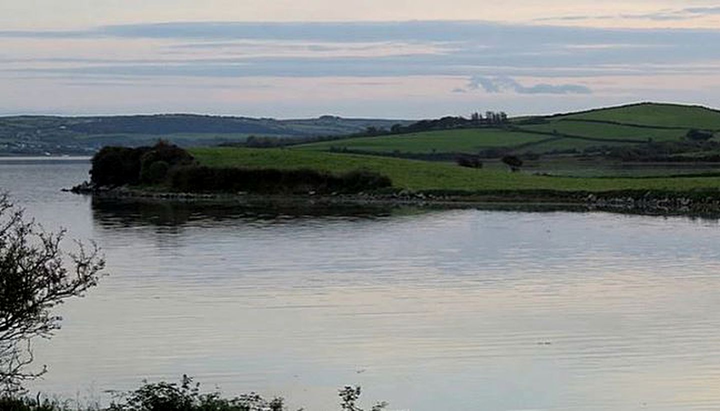 Fabulous Wooden Pod Rentals for a Glamping Getaway near Labasheeda, Ireland