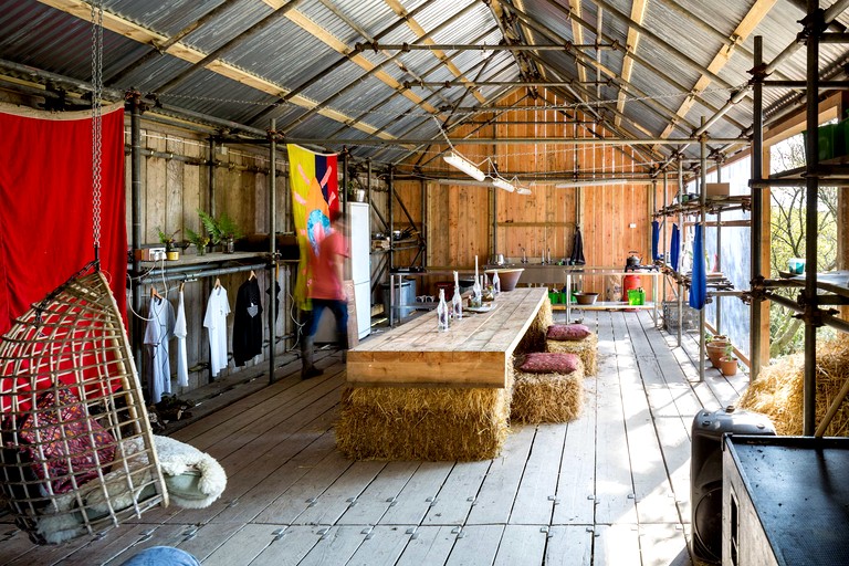 Tipis (United Kingdom, Tintagel, England)