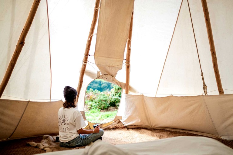 Tipis (United Kingdom, Tintagel, England)