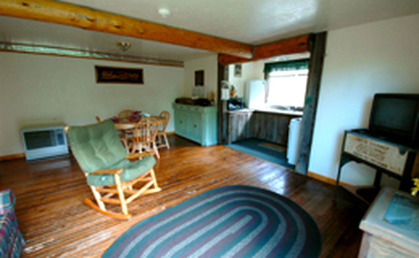 Private Woodland Cabin in the Absaroka Mountains of Montana