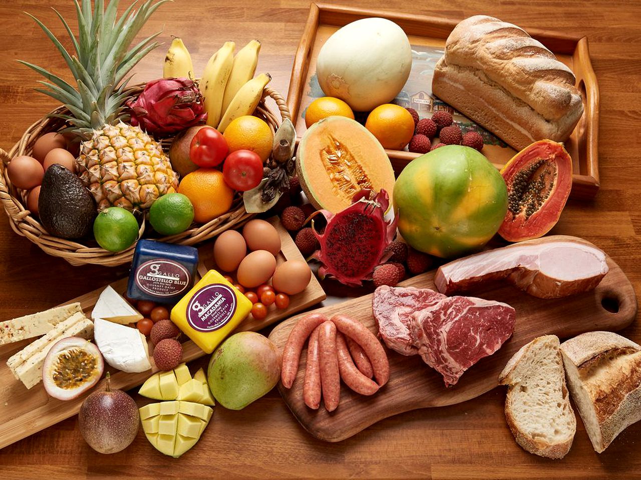 Enchanting Riverside Cabin Rental in the Rainforest near Cairns, Queensland