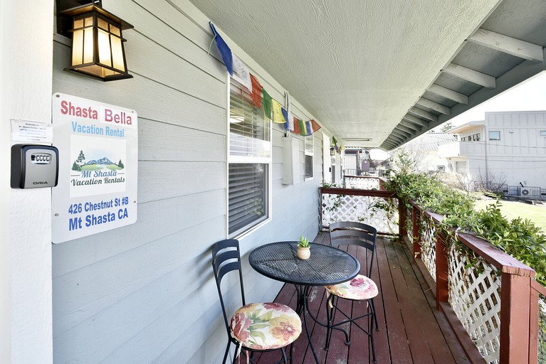 Cottages (United States of America, --, California)