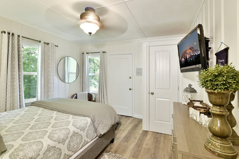 Cottages (United States of America, Mount Shasta, California)