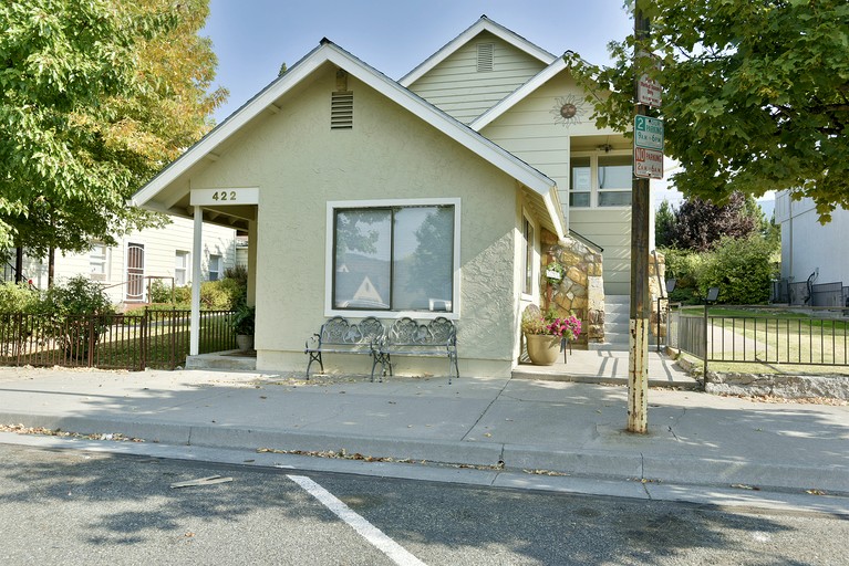 Cottages (United States of America, Mount Shasta, California)