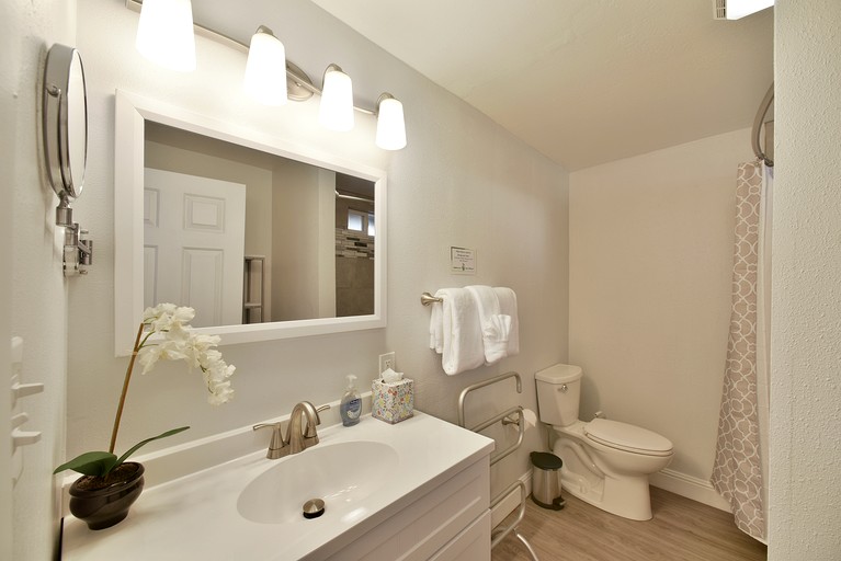 Cottages (United States of America, --, California)