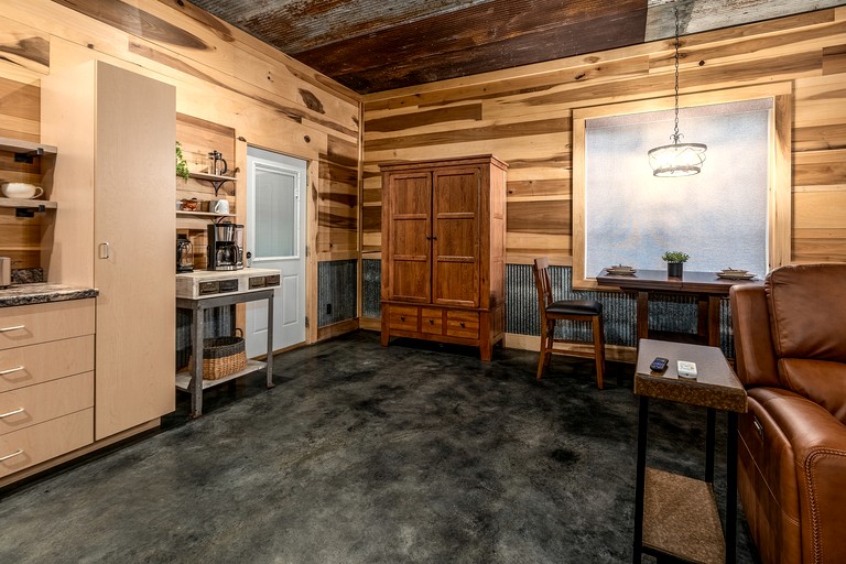 Cabins (United States of America, Tunnel Hill, Illinois)