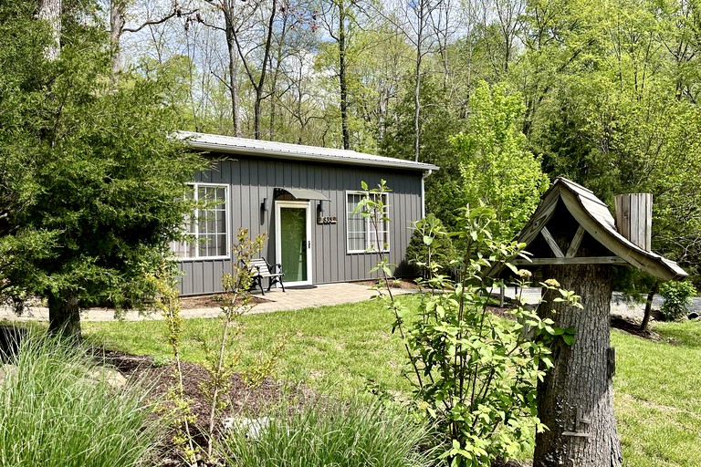 Cabins (United States of America, Tunnel Hill, Illinois)