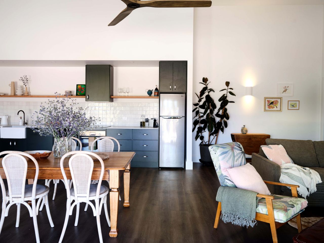 Luxury Villa with Heated Bathroom & Pet-Friendly Access, Close to Wineries in Mudgee, NSW