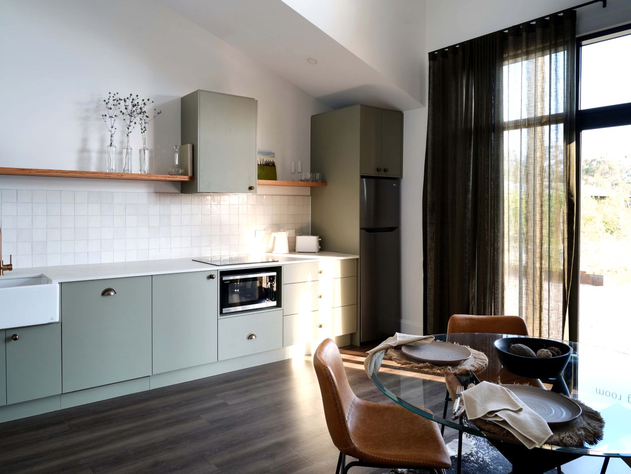 Charming Luxury Villa in a Transformed Winery, Surrounded by Gardens Near Mudgee, New South Wales