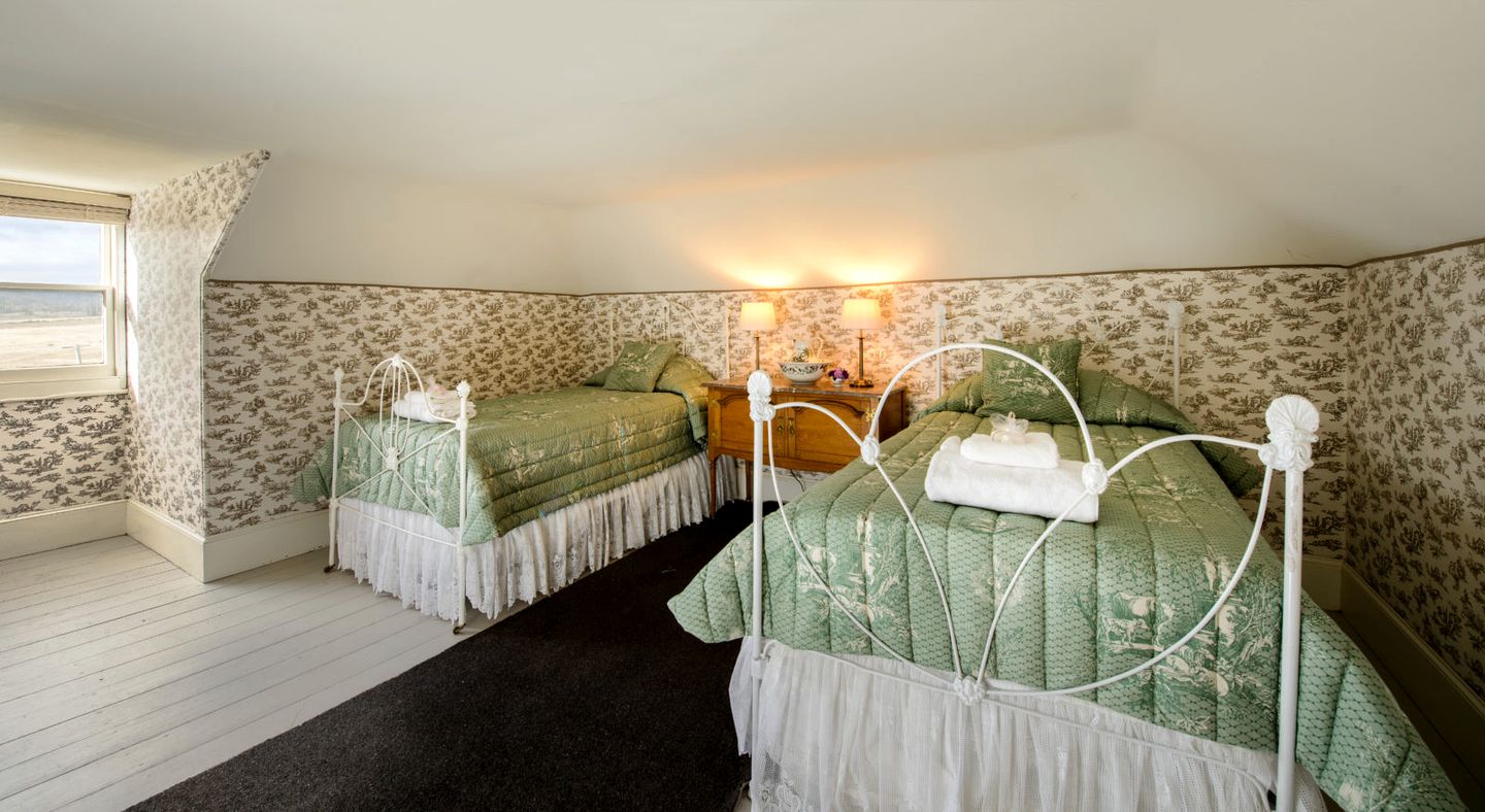 Classic Bed and Breakfast with Great Views near Hamilton, Tasmania