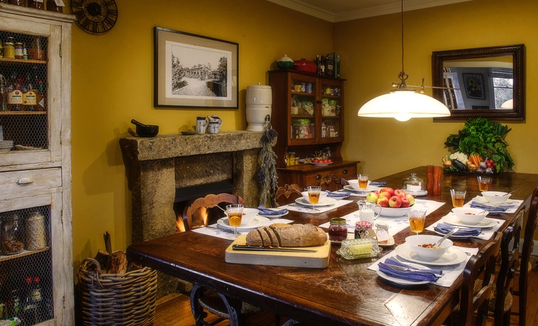 Nature Lodges (Bothwell, Tasmania, Australia)