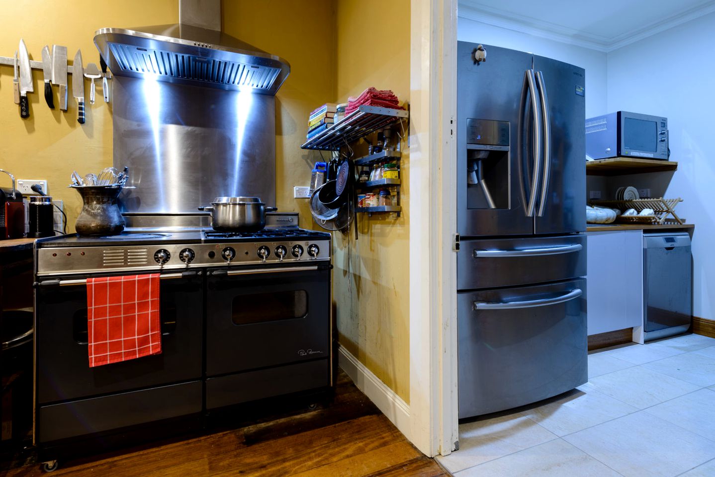 Romantic Vacation Rental in an Elegant Bed and Breakfast near Bothwell, Tasmania