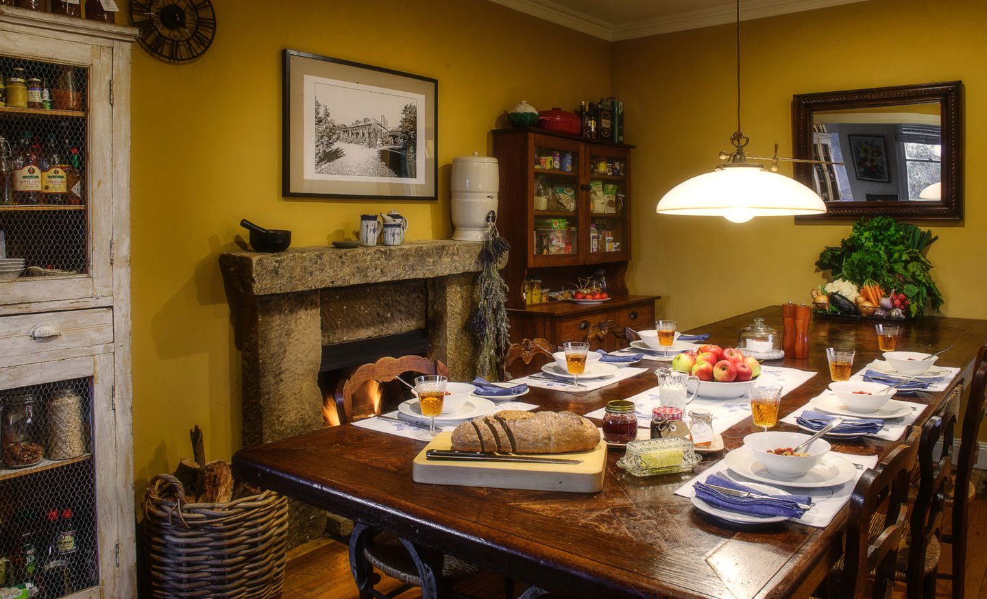 Romantic Vacation Rental in an Elegant Bed and Breakfast near Bothwell, Tasmania