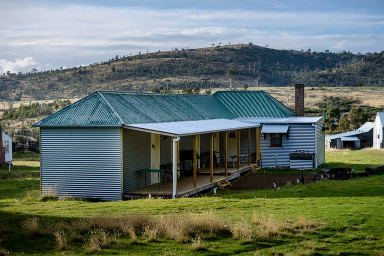 Nature Lodges (Bothwell, Tasmania, Australia)
