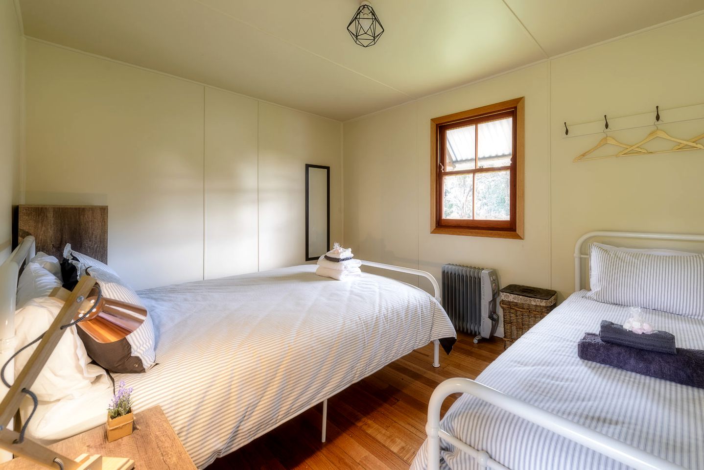 Charming Family-Friendly Bed and Breakfast near Bothwell, Tasmania