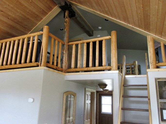 Vacation Rentals (United States of America, Cameron, Montana)