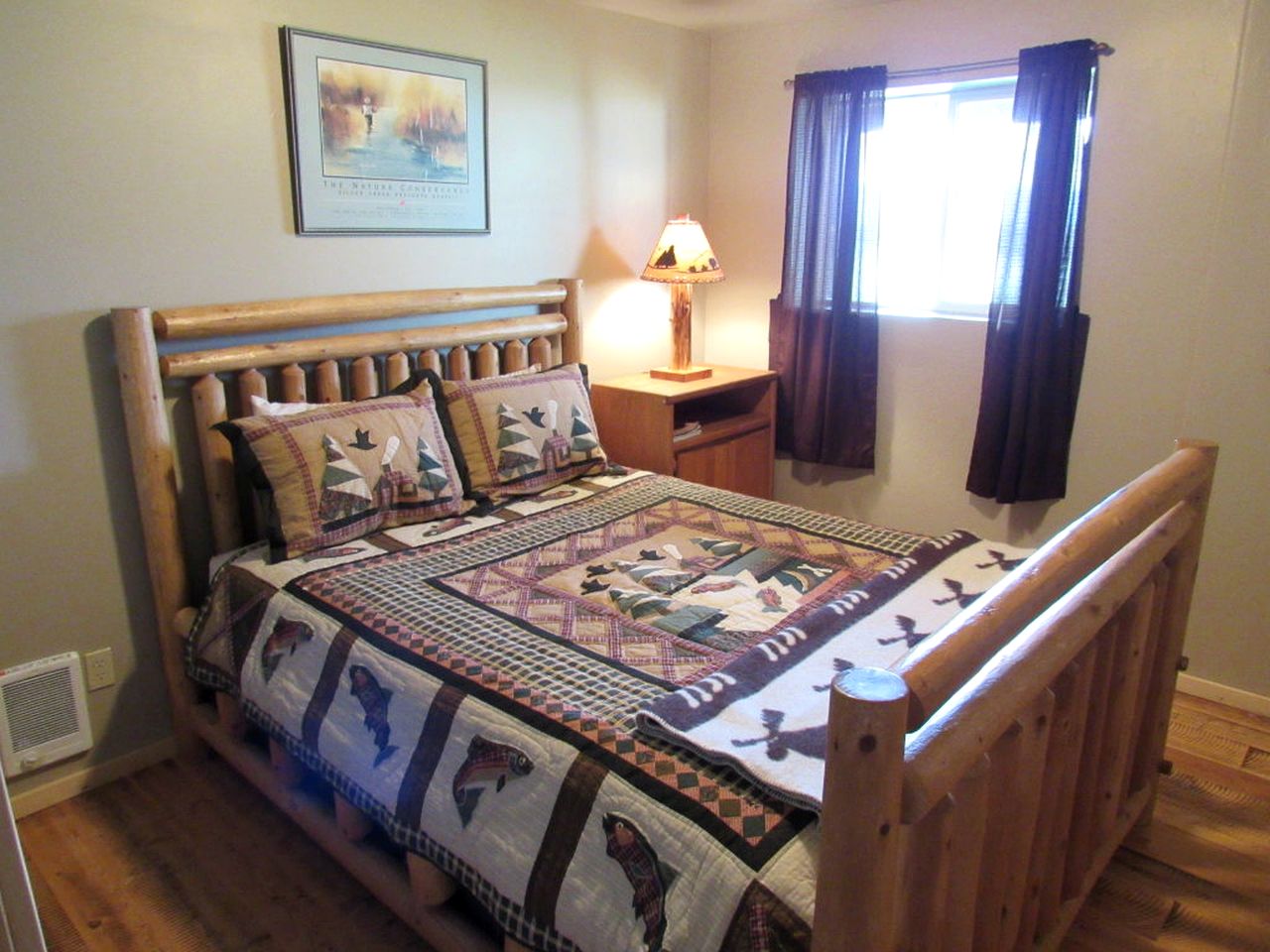 Scenic Vacation Cabin with 360° Mountain Views near Yellowstone National Park in Madison River Valley, Montana