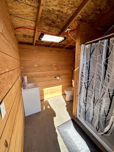 Caravans (United States of America, Tetonia, Idaho)