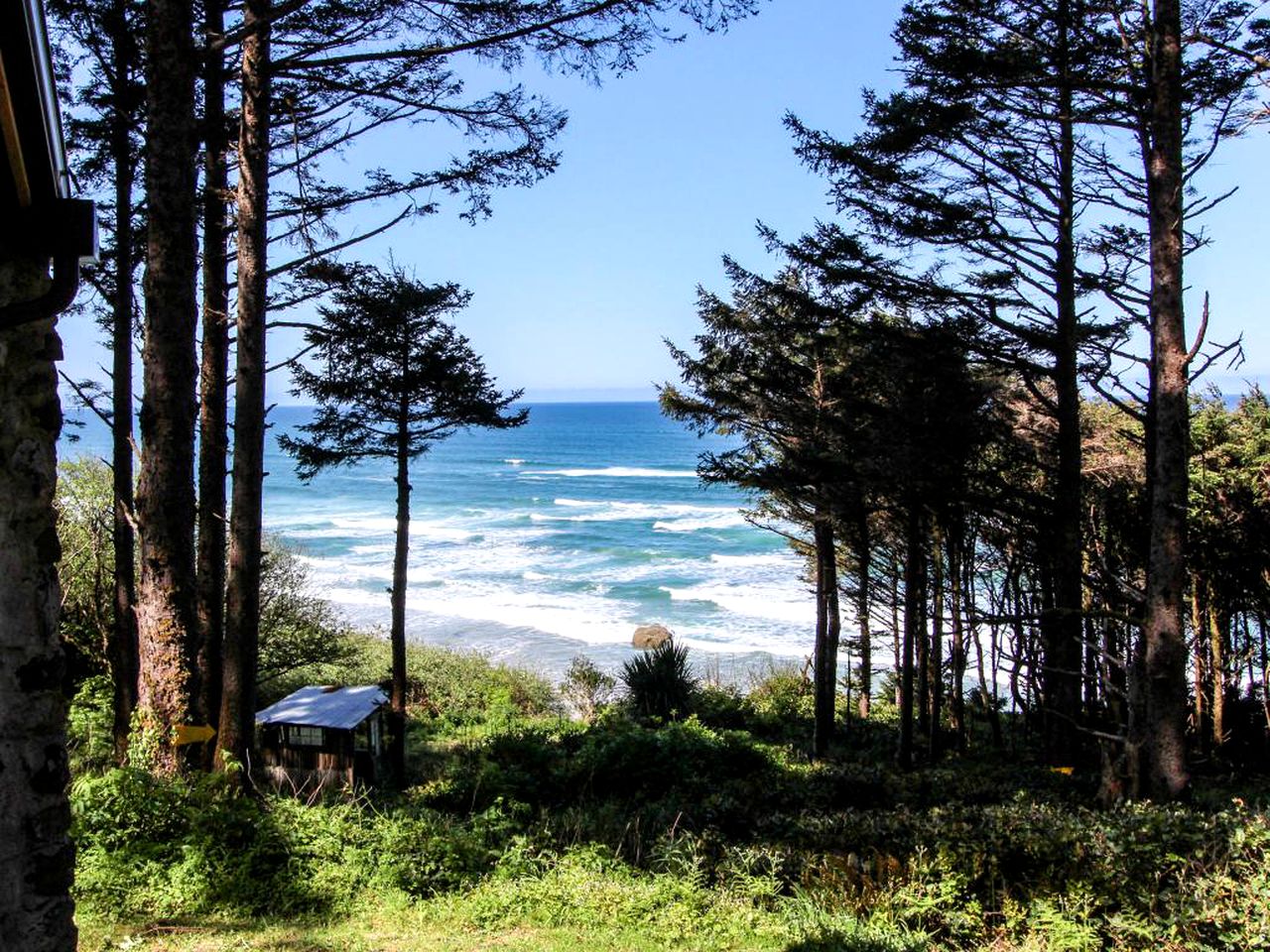 Oceanfront Cabin in Lincoln County, Oregon