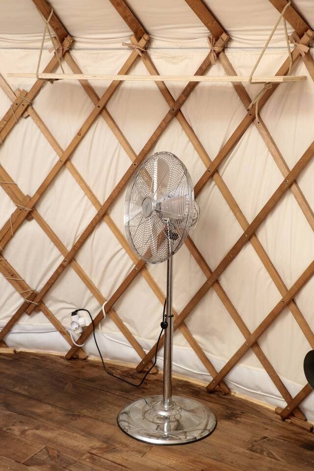 Secluded Off-Grid Yurt Stay with Outdoor Kitchen near Tramuntana Mountains, Mallorca