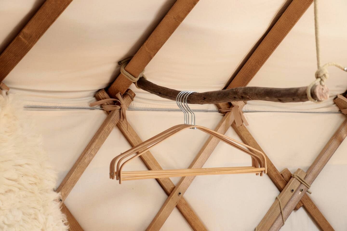 Secluded Off-Grid Yurt Stay with Outdoor Kitchen near Tramuntana Mountains, Mallorca