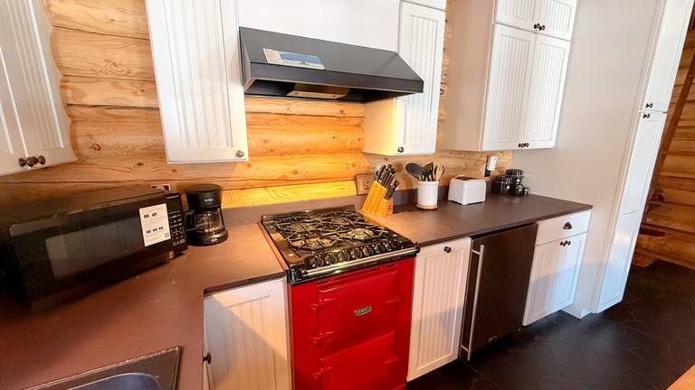 Cabins (United States of America, Greenville, Maine)