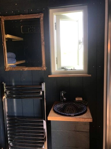 Huts (United Kingdom, Dorset, England)