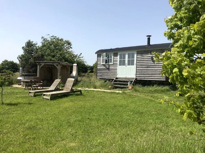 Huts (United Kingdom, Dorset, England)