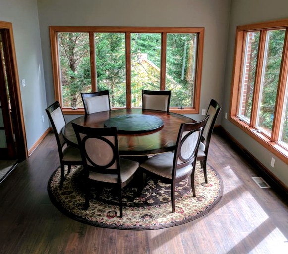 Vacation Rentals (Bumpass, Virginia, United States)