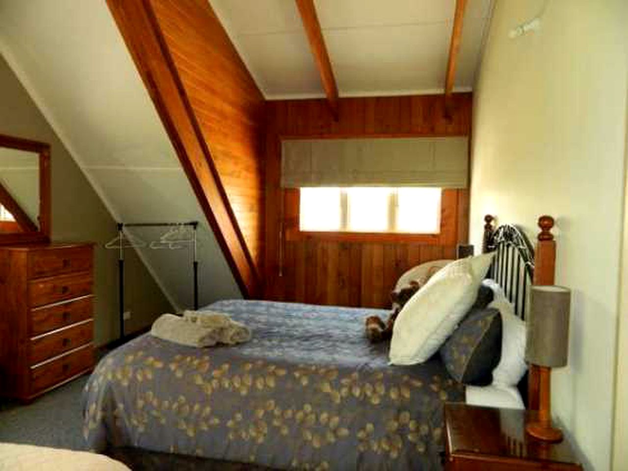 Spacious Lodge Rental in Tryphena, Great Barrier Island, New Zealand