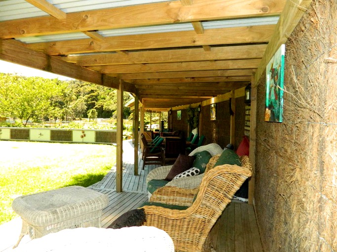 Nature Lodges (Great Barrier Island, North Island, New Zealand)