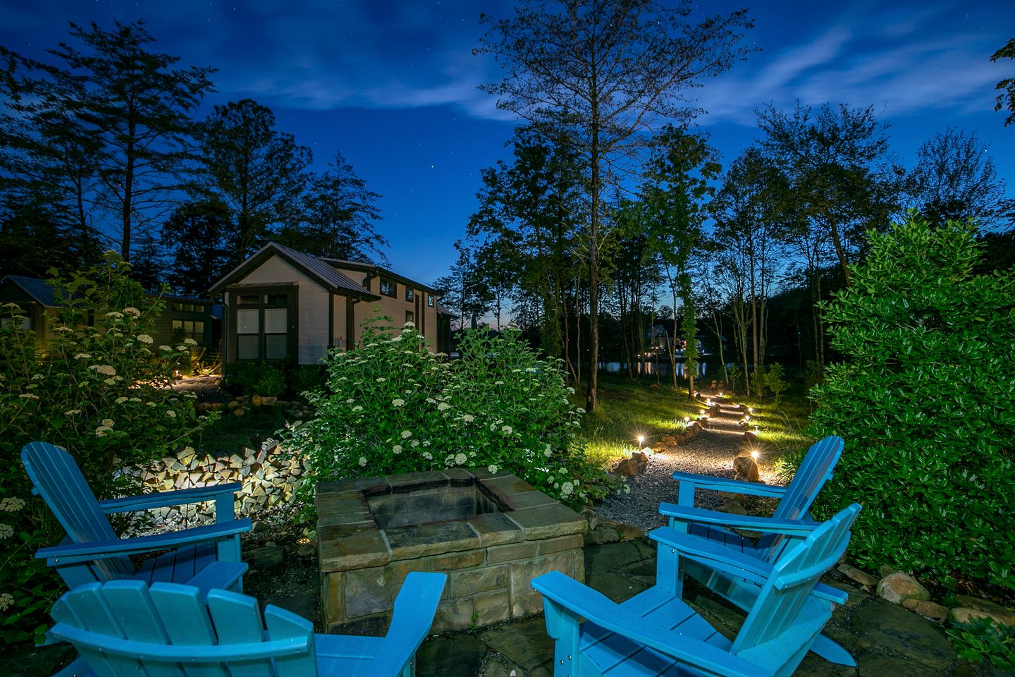 Amazing Lake Close Cabin with Fire Pit in Tracy City, Tennessee