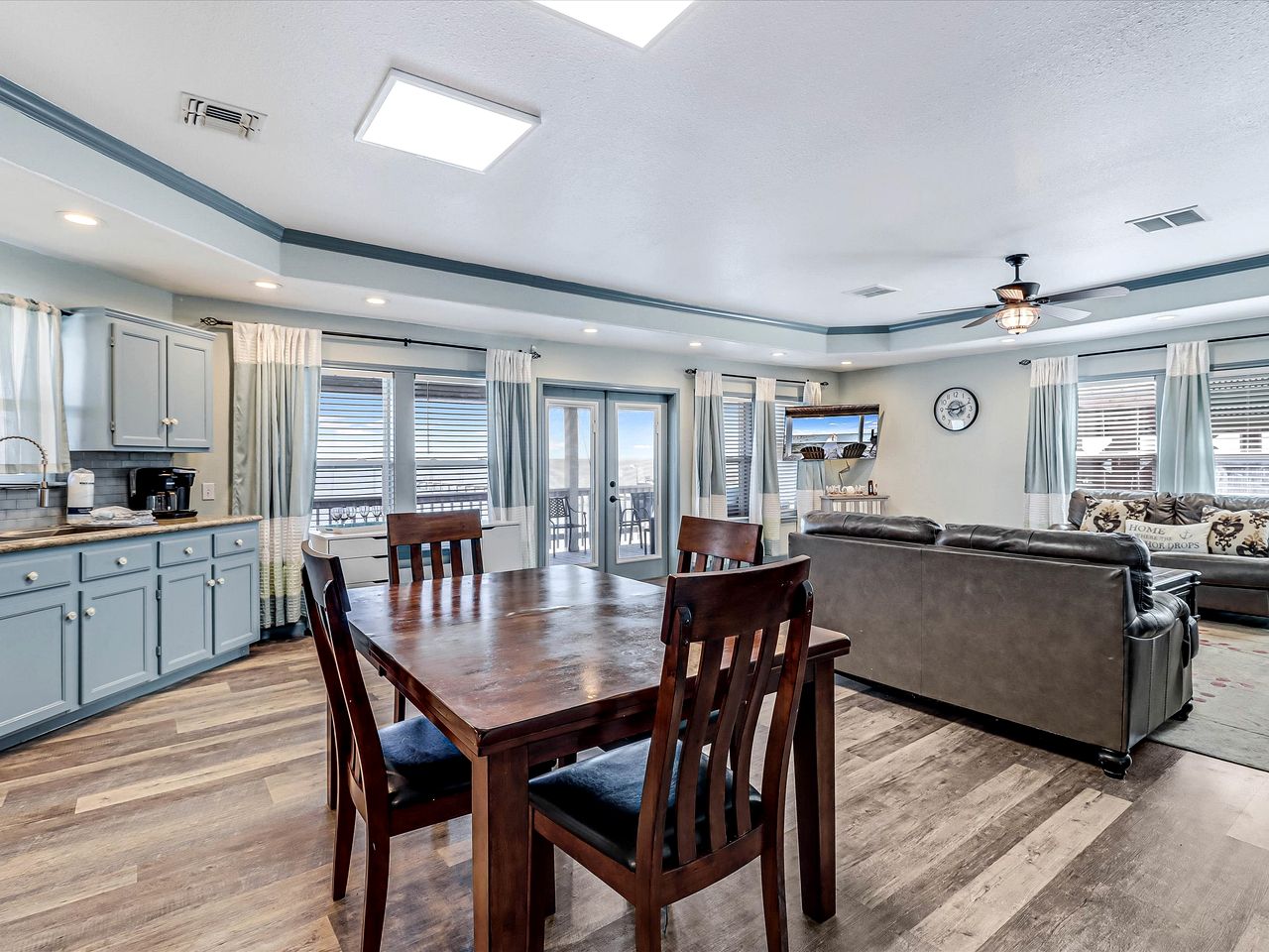 Picturesque Beach House with Fantastic Views in Rockport, Texas