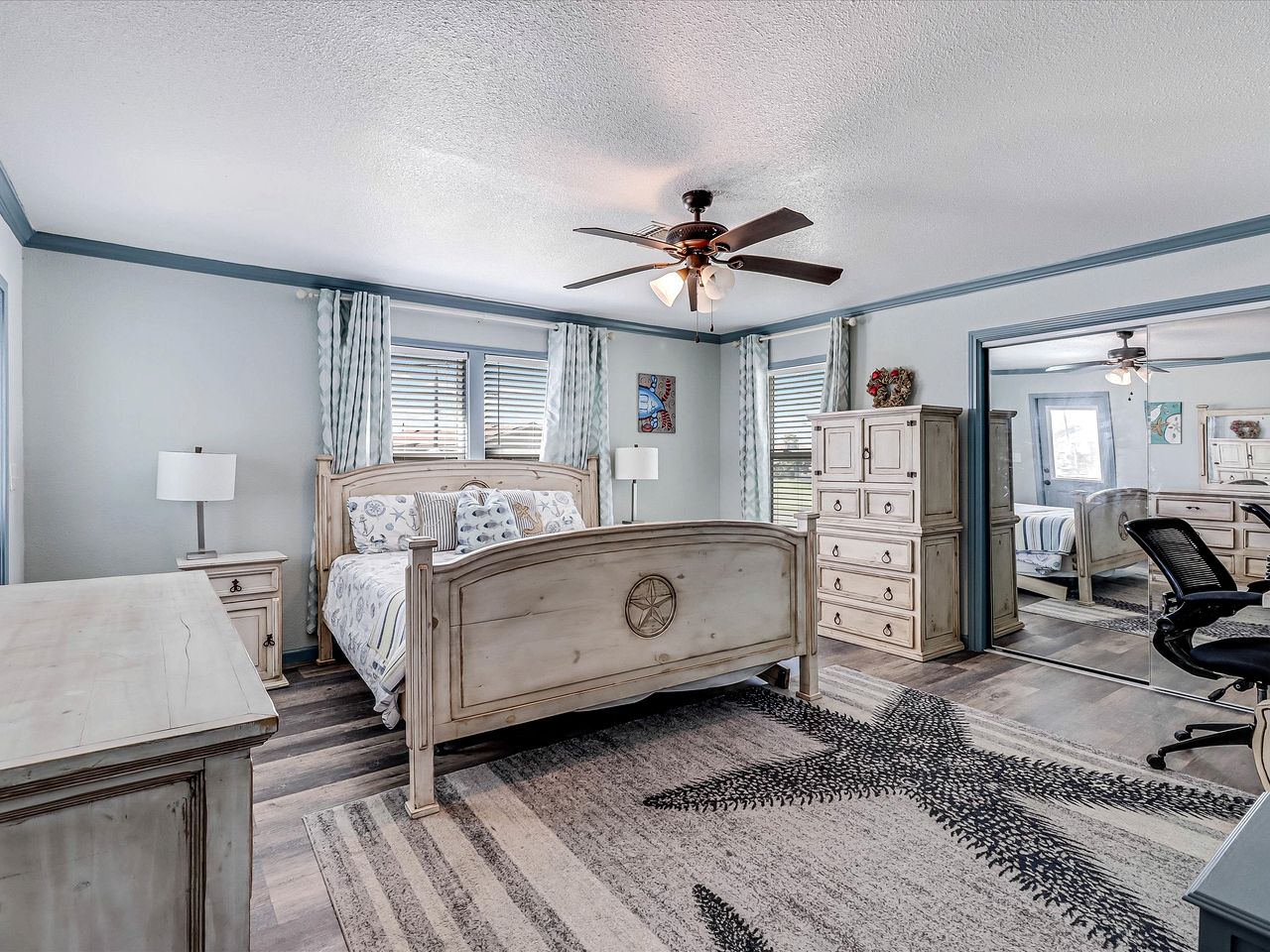 Picturesque Beach House with Fantastic Views in Rockport, Texas