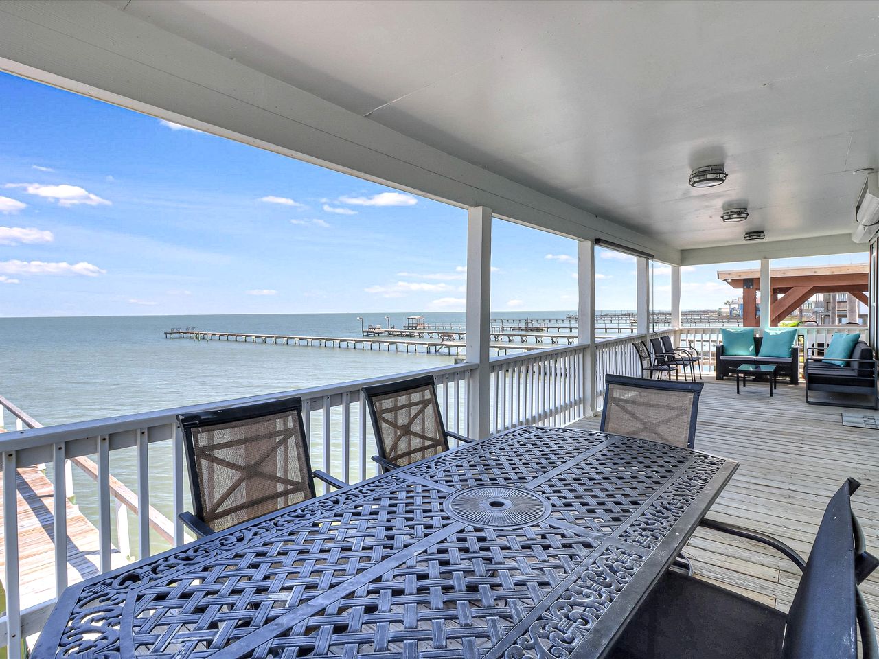 Waterfront Rockport Home with Private 300’ Fishing Pier near Copano Bay, Texas