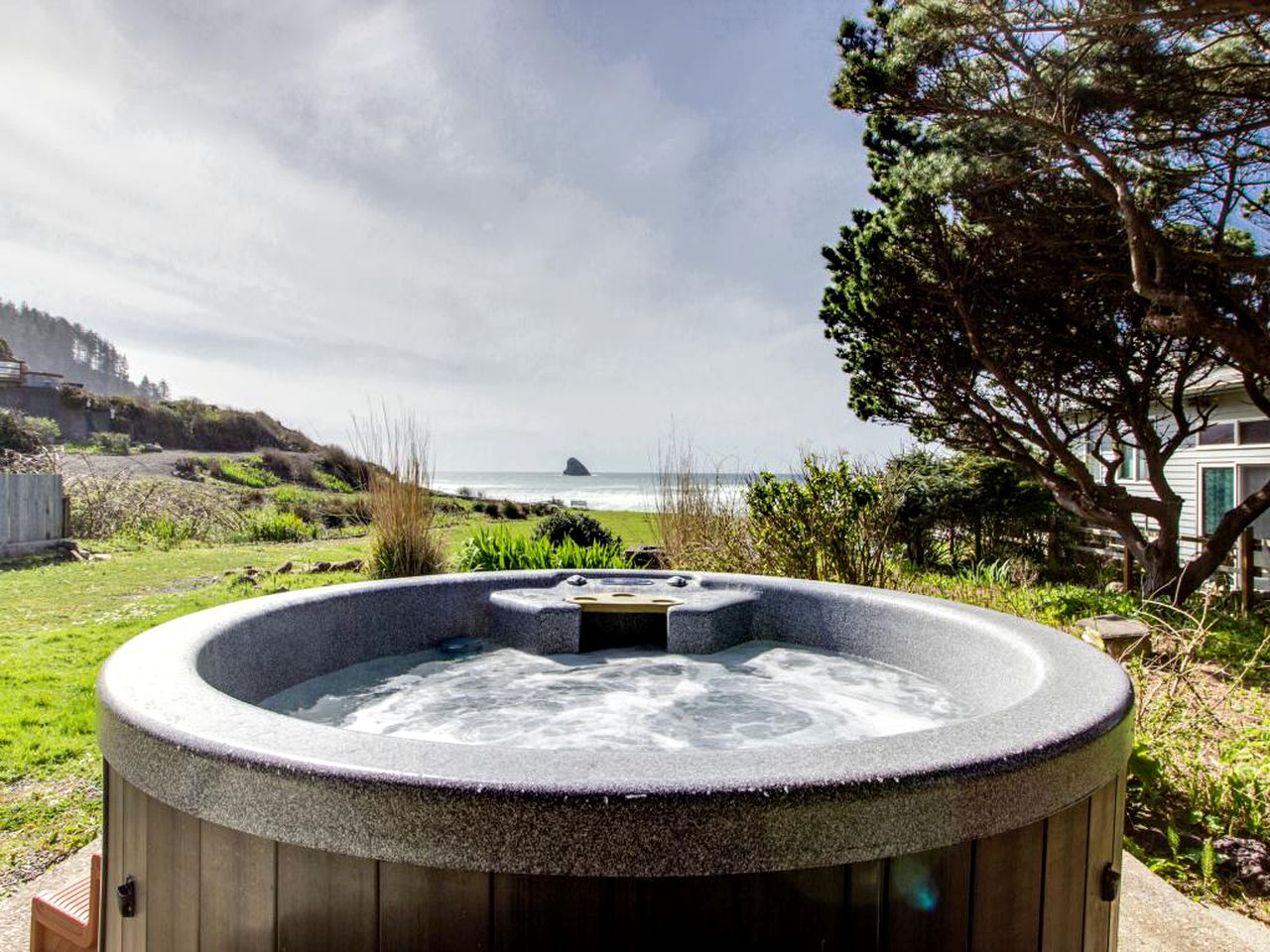 Cottage Rental in Cape Meares, Oregon