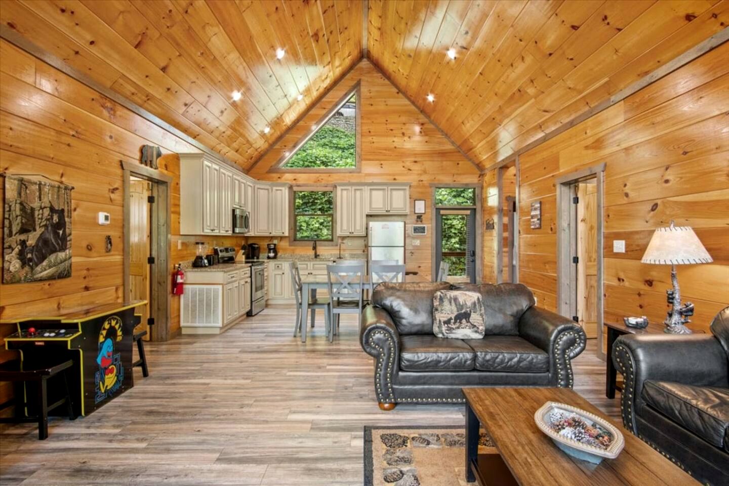 Charming Forest Cabin with Hot Tub & Fire Pit near Gatlinburg, Tennessee